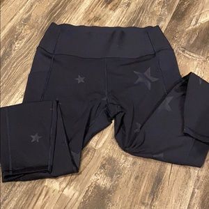 L Gap Fit Navy Leggings with Star Print